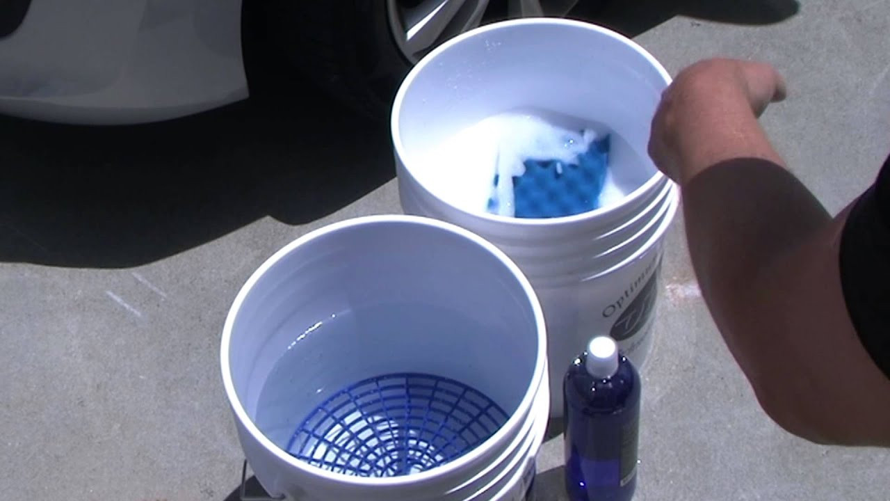 two-bucket-wash-method